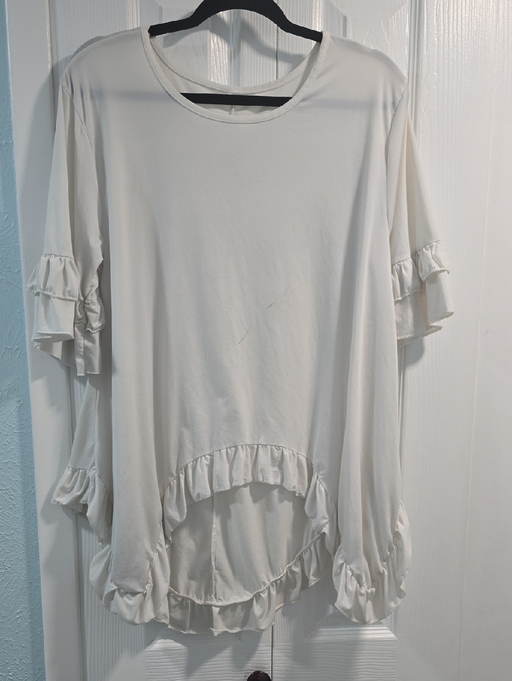 Women’s White Ruffle Sleeve High-Low Top